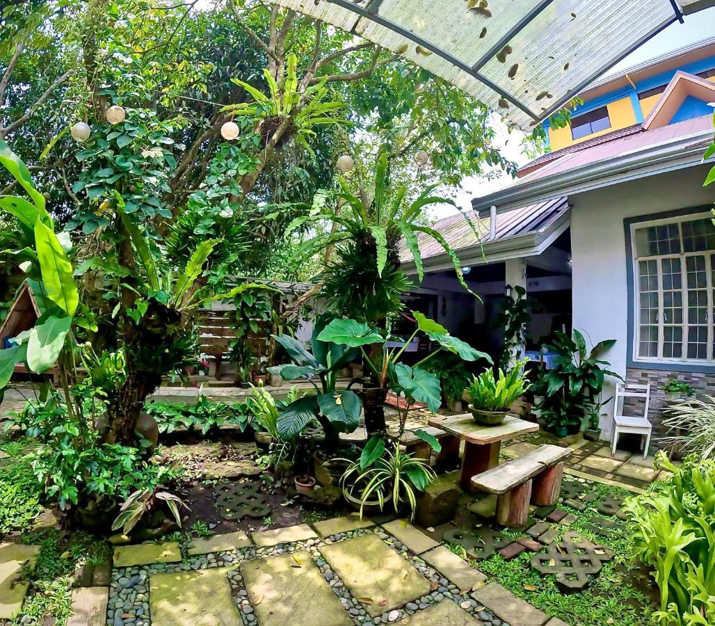 Auntie Gigi'S Place Tagaytay City Buitenkant foto