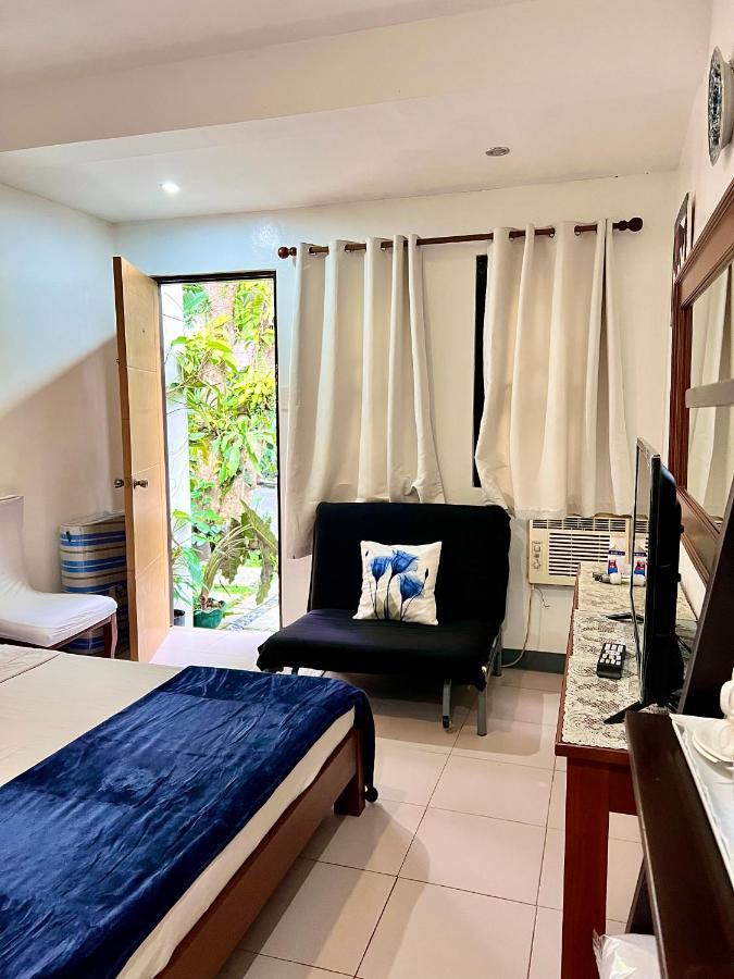Auntie Gigi'S Place Tagaytay City Buitenkant foto