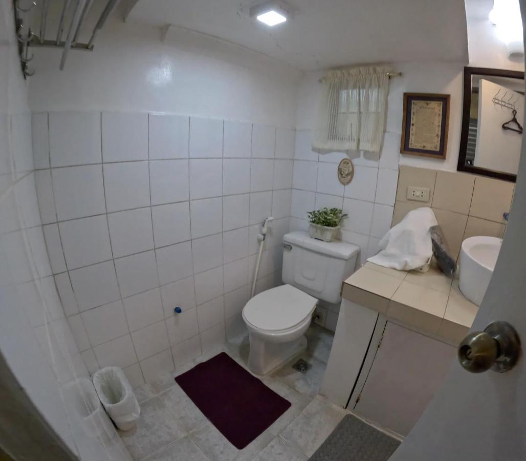 Auntie Gigi'S Place Tagaytay City Buitenkant foto