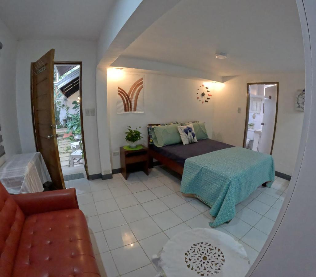 Auntie Gigi'S Place Tagaytay City Buitenkant foto