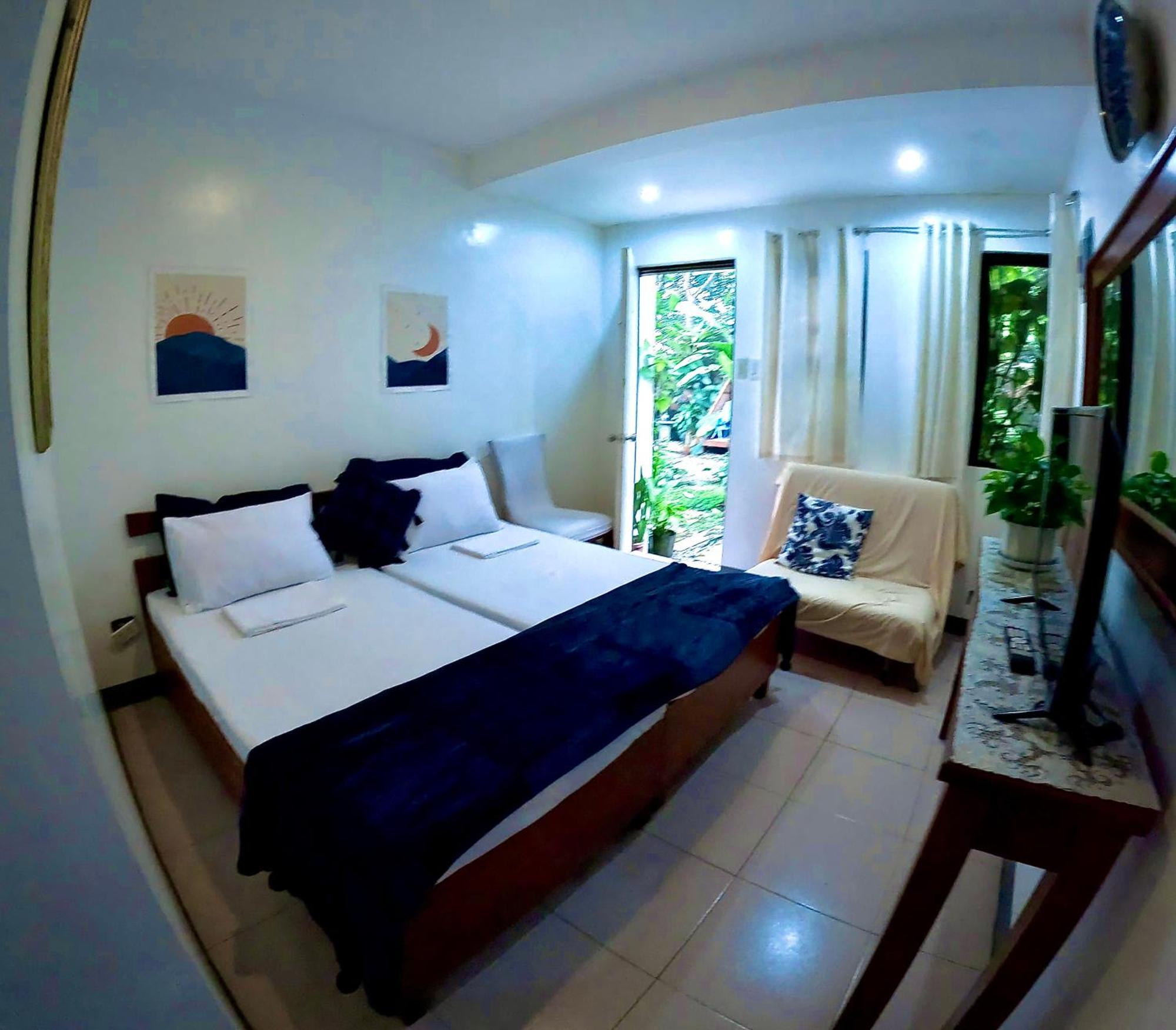 Auntie Gigi'S Place Tagaytay City Buitenkant foto